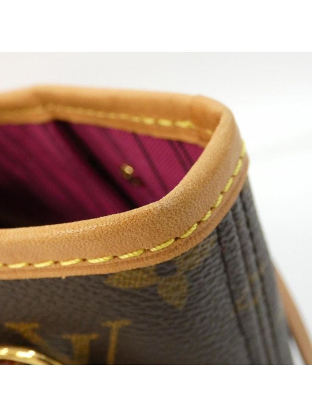 Louis Vuitton Monogram Neverfull PM Bag - Picture 3 of 8